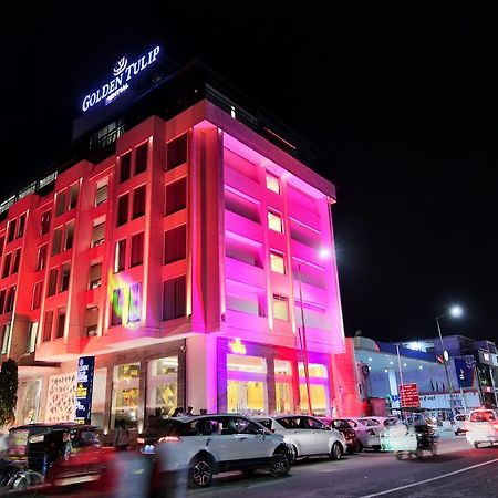 Golden Tulip Essential Jaipur Hotel Екстериор снимка