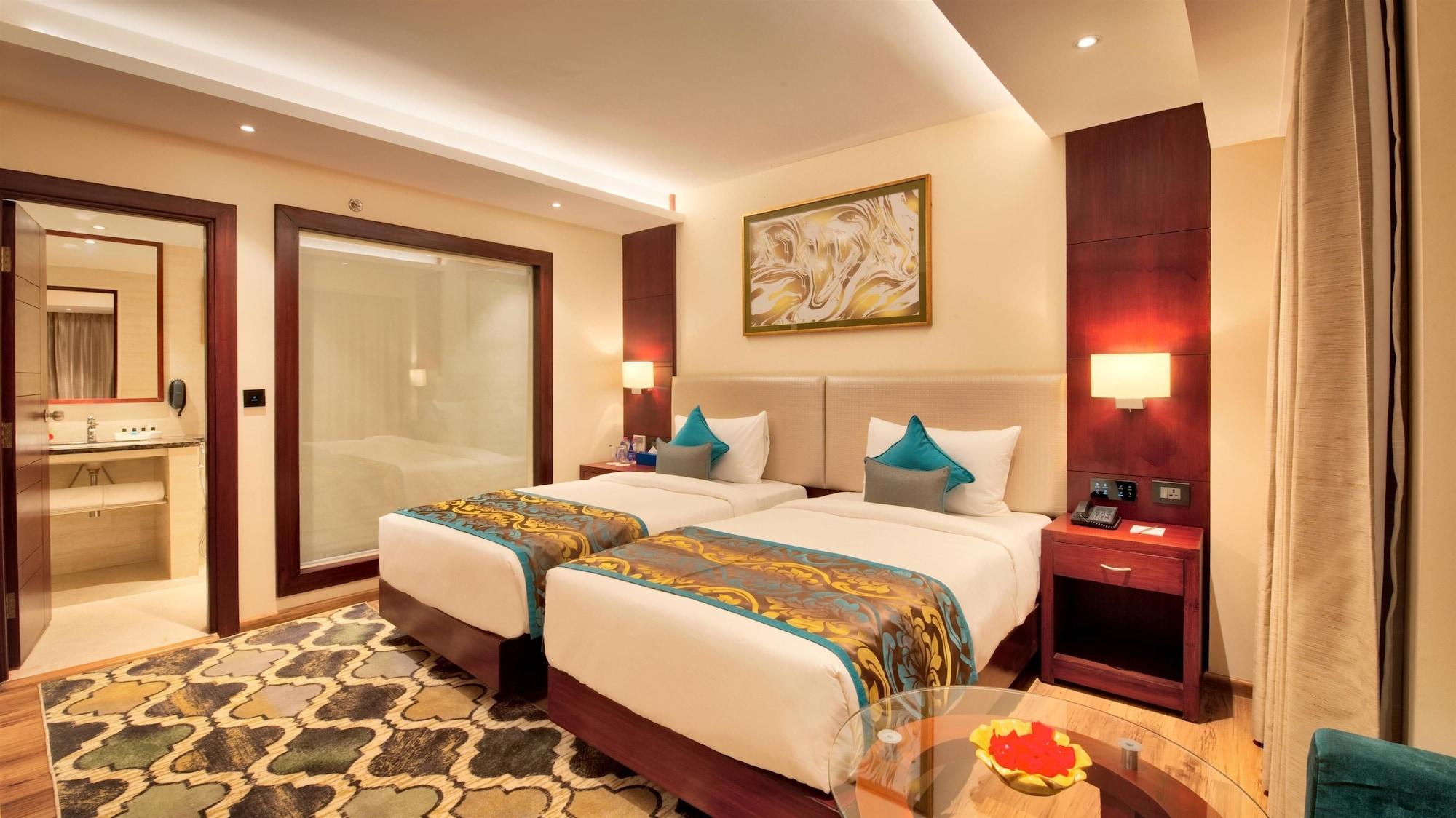Golden Tulip Essential Jaipur Hotel Екстериор снимка