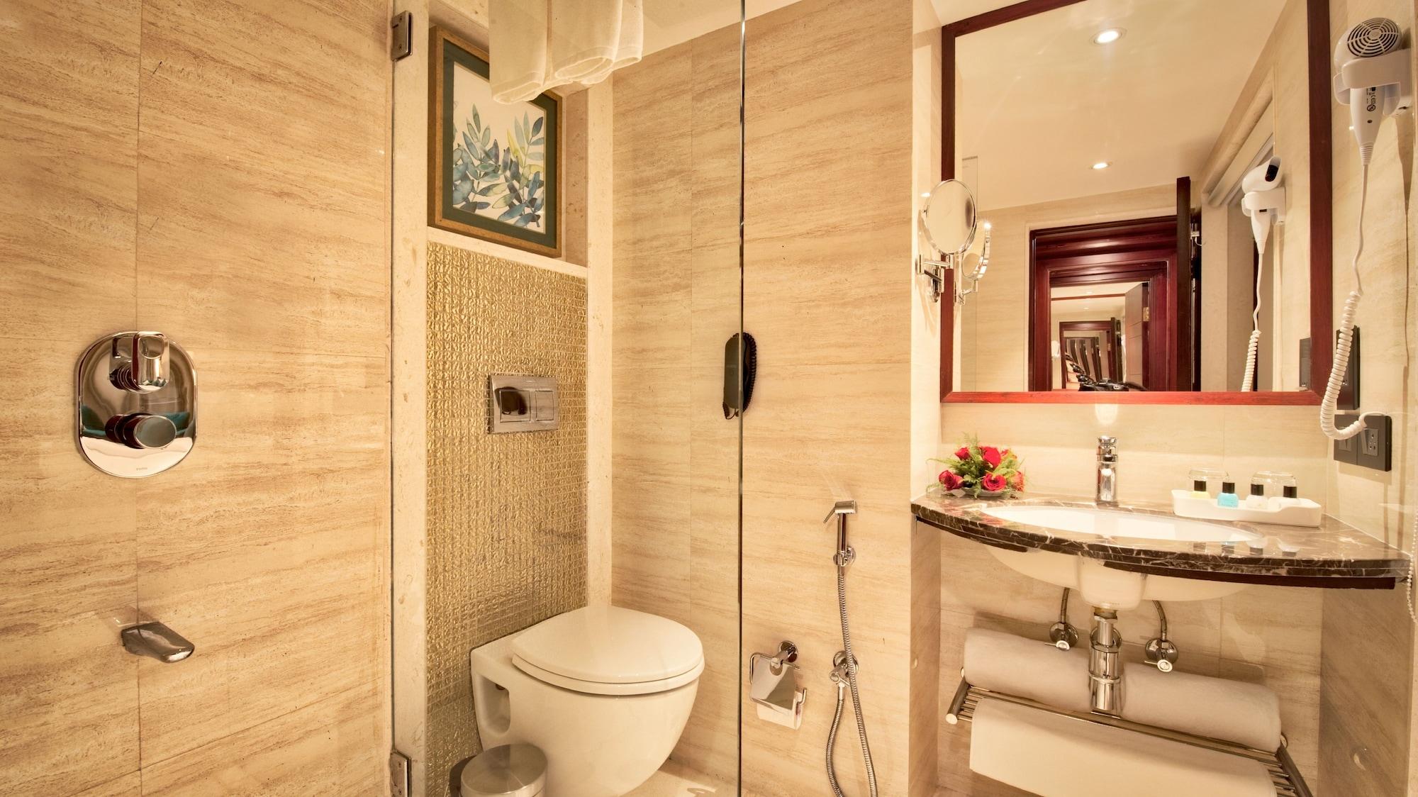 Golden Tulip Essential Jaipur Hotel Екстериор снимка