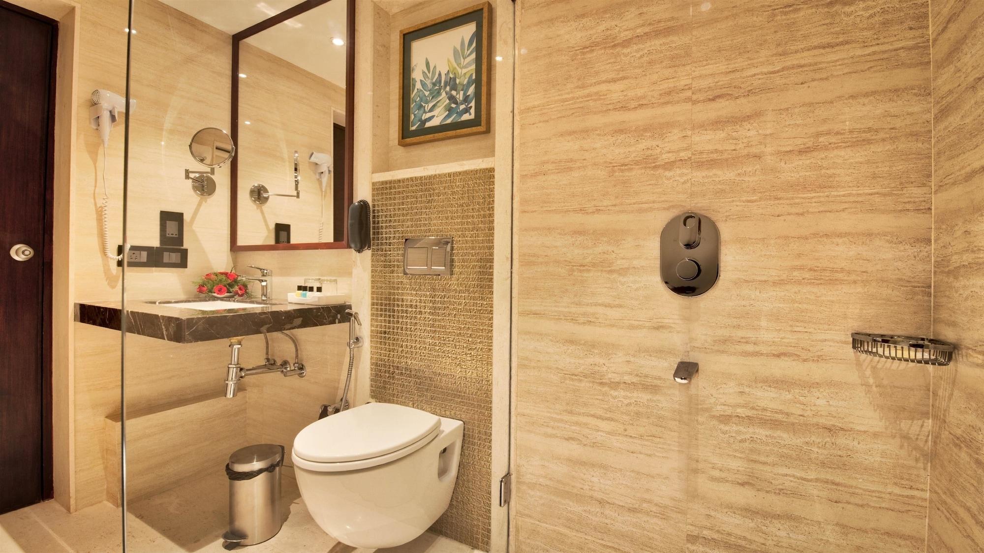 Golden Tulip Essential Jaipur Hotel Екстериор снимка
