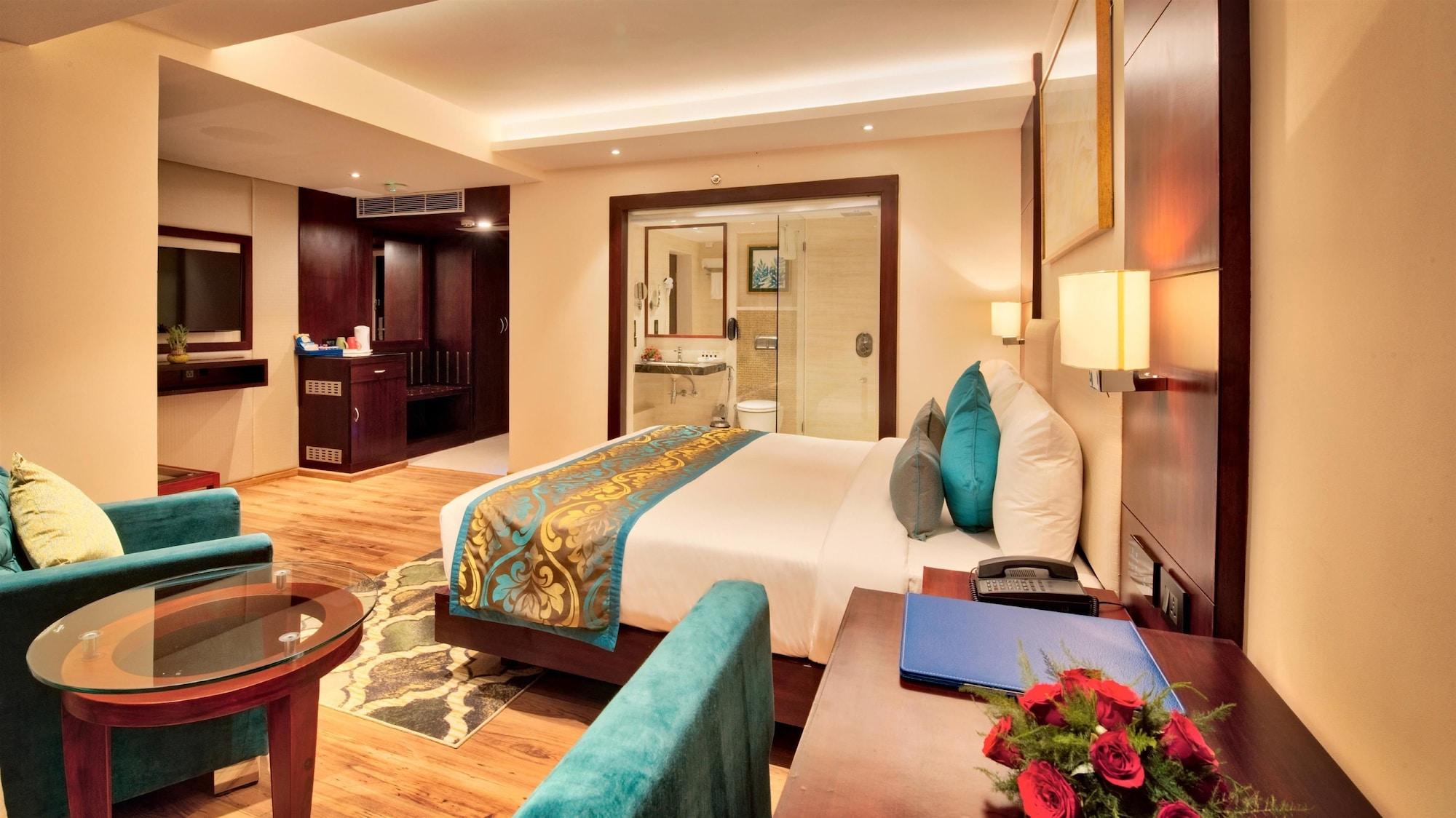 Golden Tulip Essential Jaipur Hotel Екстериор снимка
